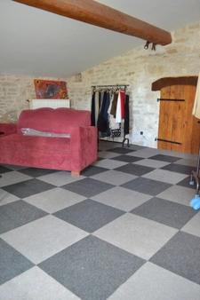 BEAUCOUP DE CHARME  et de BEAUX VOLUMES dans un ENVIRONNEMENT EXCEPTIONNEL