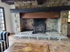 Albussac- Beynat -Grande maison sur 3000 m2 terrain 