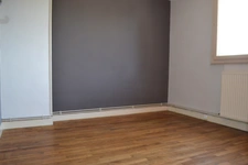 ALLASSAC - MAISON 3 CHAMBRES + T1 sur terrain 1700 m2