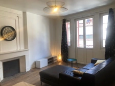 TULLE CENTRE BEL APPARTEMENT T5 avec garage entièrement rénové