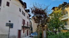 TULLE CENTRE BEL APPARTEMENT T5 avec garage entièrement rénové