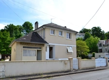 ALLASSAC - MAISON 3 CHAMBRES + T1 sur terrain 1700 m2
