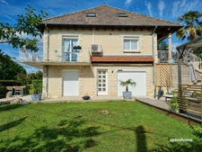 BRIVE - GRANDE MAISON COMPOSEE DE 2 LOGEMENTS