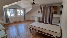 TULLE CENTRE BEL APPARTEMENT T5 avec garage entièrement rénové