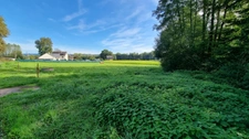 St Aulaire , à 5 min. d'Objat , Grand terrain plat à bâtir