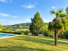  Lissac , Maison d'architecte de 1997 avec PISCINE sur 4000 m2 terrain  