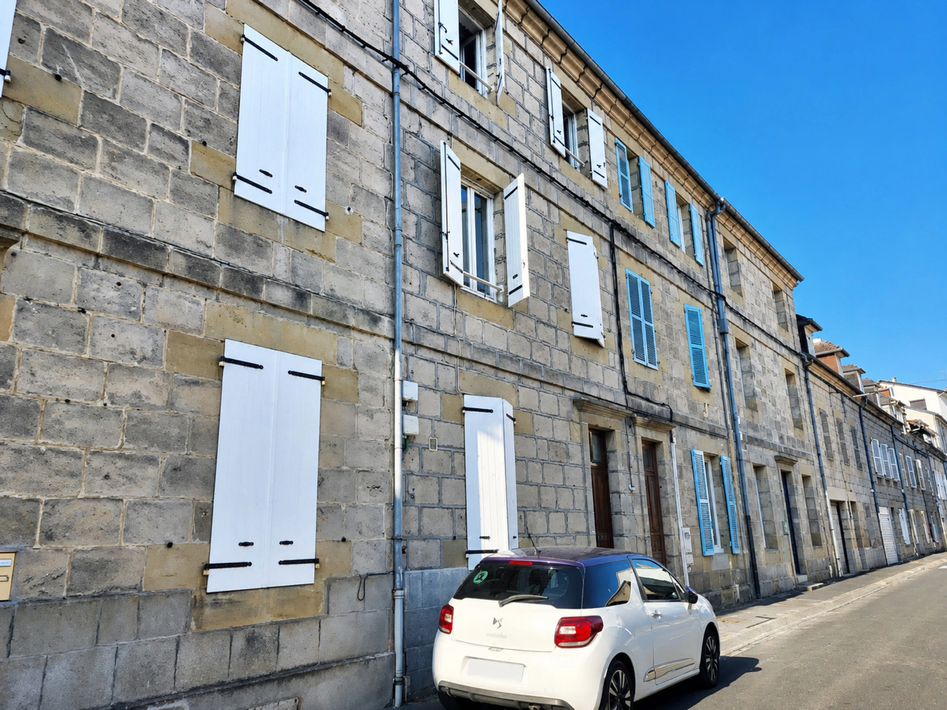 Immeuble 1 pièce 102 m² · à Brive la Gaillarde · 102 m² · 220 000 €