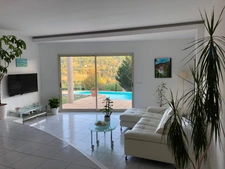  Lissac , Maison d'architecte de 1997 avec PISCINE sur 4000 m2 terrain  