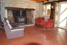 BEAUCOUP DE CHARME  et de BEAUX VOLUMES dans un ENVIRONNEMENT EXCEPTIONNEL