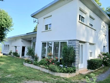 ENSEMBLE DE 2 MAISONS CHENAILLER MASHEIX