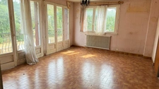 MAISON D'HABITATION A RENOVER  - 140 M² - TERRAIN 300 M²