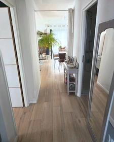 MAISON D'HABITATION 6 PIECES - 112 M² - TERRAIN 373 M²