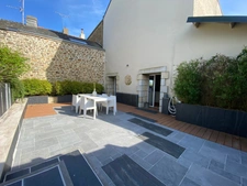 MAISON EN PIERRE 12 PIECES - 300 M²