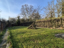 MAISON EN PIERRE 217 m² – DOUBLE LOGEMENT – JARDIN – CONDOM 32100