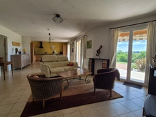 Maison contemporaine de plain-pied avec vue dominante, 4 chambres– Saint-Puy (32310)