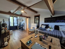 CONDOM (32100) – MAISON ATYPIQUE DE 175 M² AVEC JARDIN CLOS DE 1 177 M