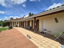 Maison contemporaine de plain-pied avec vue dominante, 4 chambres– Saint-Puy (32310)