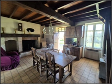 Maison avec Dépendances et Vue Panoramique – À 10 min d'Agen