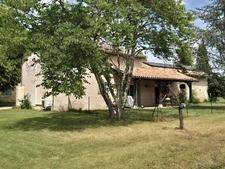 Propriété en Pierre - Dépendances – 1 Hectare – 32700 Castéra-Lectourois, Gers