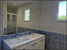  À vendre en exclusivité – Maison de plain-pied 6 pièces, 4 chambres dont une suite parentale, garage, jardin et terrasses – Moncrabeau 47600