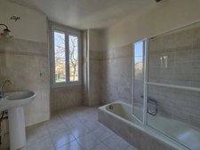 MAISON EN PIERRE 217 m² – DOUBLE LOGEMENT – JARDIN – CONDOM 32100