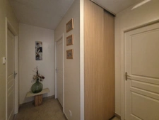 Maison contemporaine de plain-pied avec vue dominante, 4 chambres– Saint-Puy (32310)