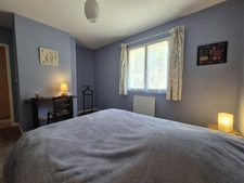 Maison contemporaine de plain-pied avec vue dominante, 4 chambres– Saint-Puy (32310)