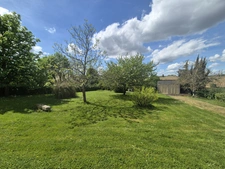 Plain-pied, jardin, garages, 4 chambres à LAPLUME (47)