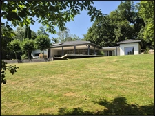 Propriété d’architecte contemporaine – Prestations haut de gamme – Cadre naturel exceptionnel – La Romieu (32480)