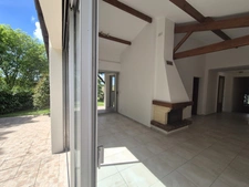 Plain-pied, jardin, garages, 4 chambres à LAPLUME (47)