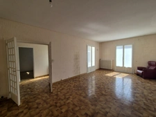 Plain-pied, jardin clos, garage, à Condom (32100)
