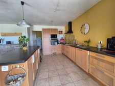 Maison contemporaine de plain-pied avec vue dominante, 4 chambres– Saint-Puy (32310)