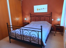 Maison contemporaine de plain-pied avec vue dominante, 4 chambres– Saint-Puy (32310)