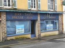 Local commercial de 72m2 à vendre DOUARNENEZ (29)