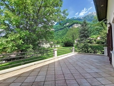 St Joseph de Rivière, spacieuse maison 5P 180 m2 avec terrain de 815 m2 face à la Sure