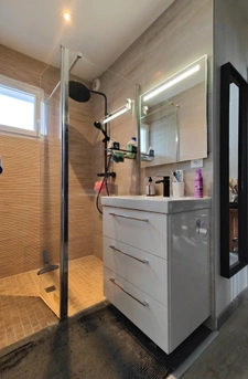 Maison récente 5P 109 m2 avec terrain de 950 m2 au calme sur les hauteurs des Echelles 