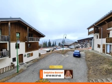 Bel appartement 2P/ T2 de 28 m2 avec grand balcon dans un chalet, au pied d'une piste