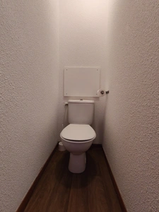 Bel appartement 2P/ T2 de 28 m2 avec balcon en dernier étage d'un chalet, au pied d'une piste