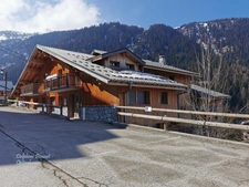 Centre station Valfréjus, 2P 26 m2 avec balcon entièrement rénové