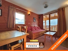 Valfréjus, appartement 3P/ T3 de 32 m2 en dernier étage d'un chalet bord piste de ski