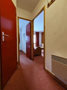 Valfréjus, beau 2P de 28.40 m2 au dernier étage avec balcon dans une résidence de standing