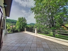 St Joseph de Rivière, spacieuse maison 5P 180 m2 avec terrain de 815 m2 face à la Sure