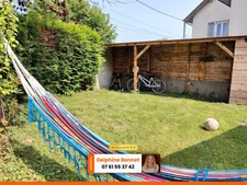 Centre village de Saint Joseph de Rivière, maison de village 3P rénovée avec petit jardin