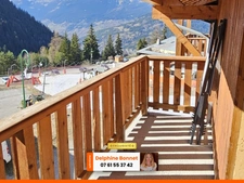 Valfréjus, appartement 3P/ T3 de 32 m2 en dernier étage d'un chalet bord piste de ski