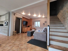 Centre village St Joseph de Rivière, très belle maison en pierre 110 m2 habitables avec terrain de 1 065 m2