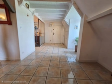 Appartement de 70m² au calme dans une résidence bien entretenue avec parc, Dinard Prieuré-Vicomté.