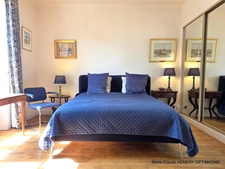 Villa parfaitement entretenue de 296m² avec de jolis points de vue sur la plage de l'Ecluse et Saint Malo