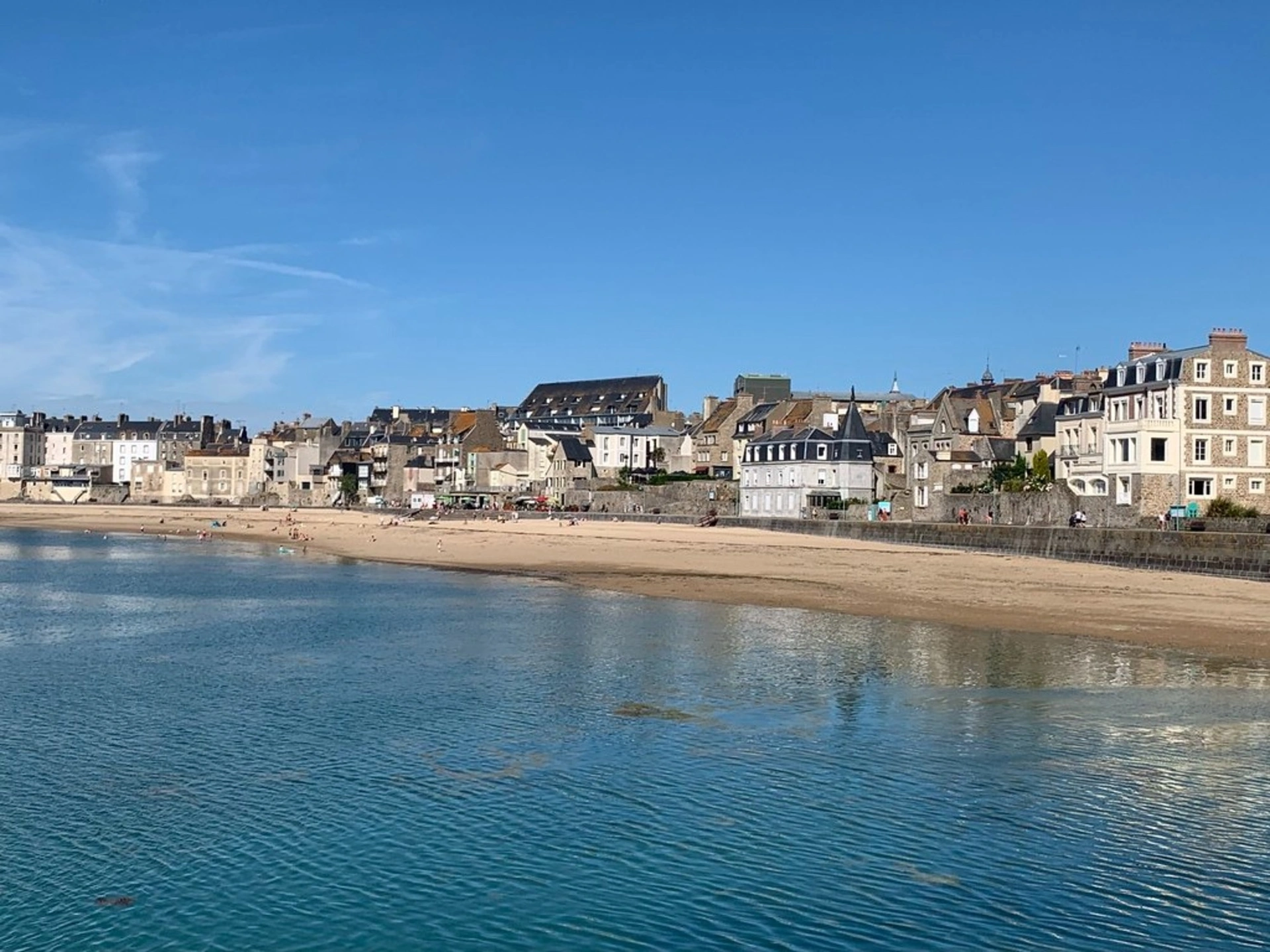 Appartement 4 pièces 69 m² · à Saint Malo · 69 m² · 397 000 €