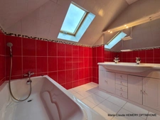 Dinard, Propriété rénovée de 252m² avec maison d'amis et deux garages sur jardin clos de 1700m² à l'abri des regards