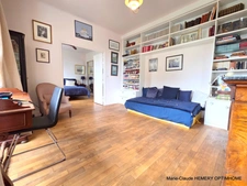 Villa parfaitement entretenue de 296m² avec de jolis points de vue sur la plage de l'Ecluse et Saint Malo